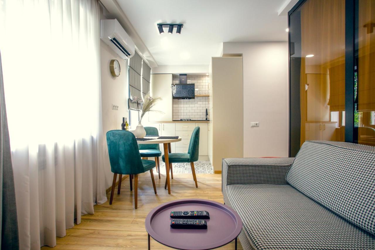 Else Apartment Кутаиси Екстериор снимка